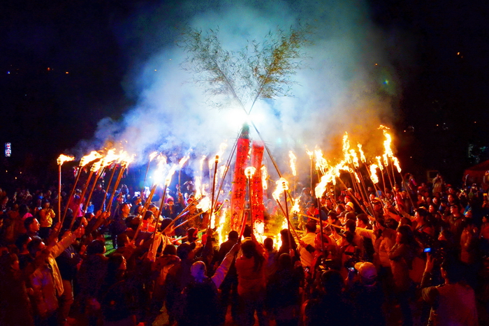 一年一度的「清境火把節」是臺灣傳承滇緬文化最具代表性的活動之一。